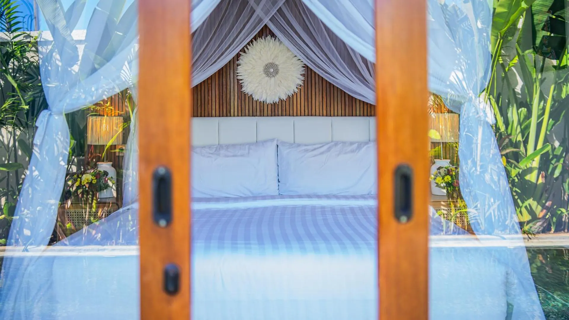 Kmana Villas Seminyak By Rh Management