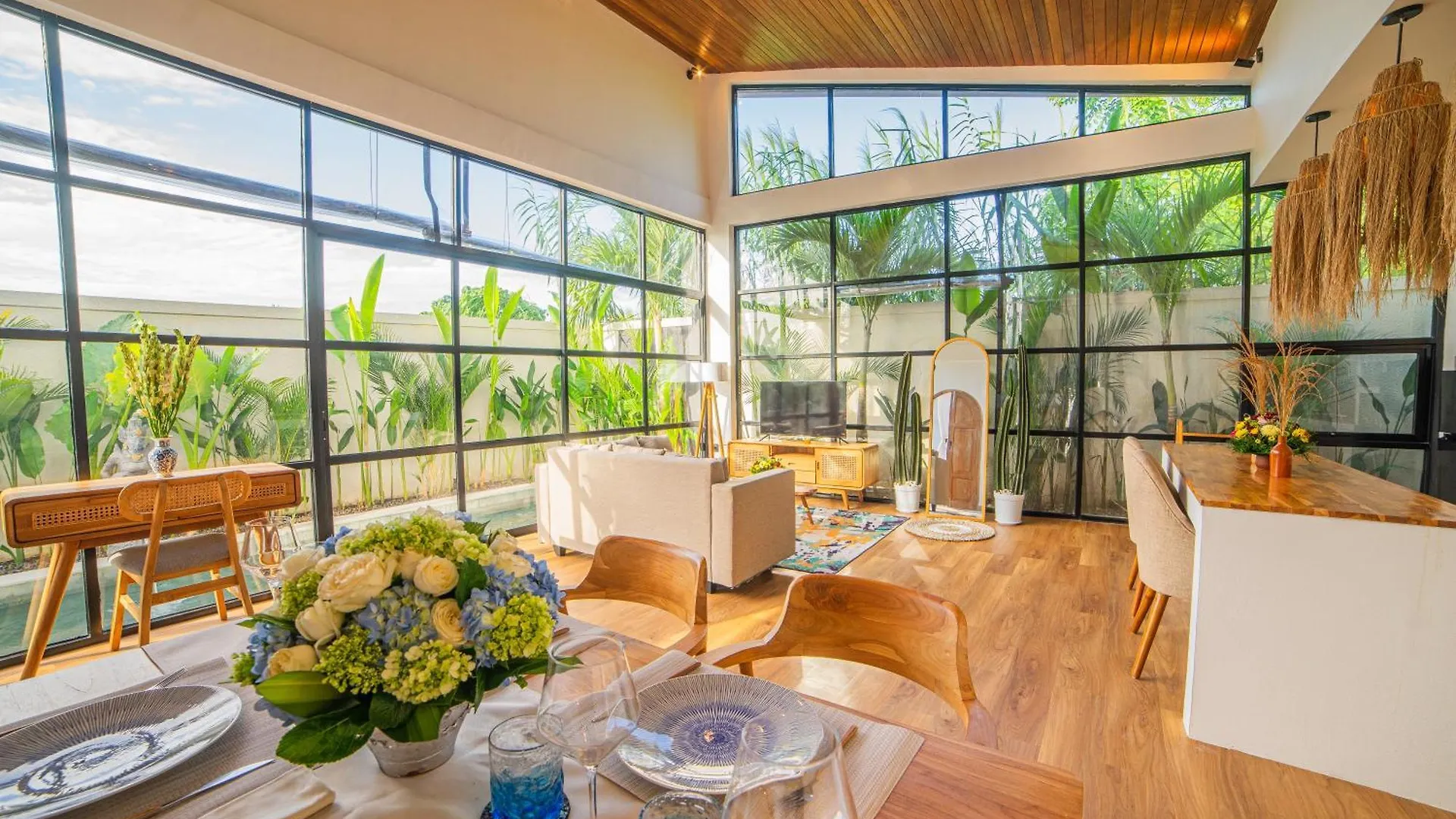 Kmana Villas Seminyak By Rh Management Seminyak (Bali)