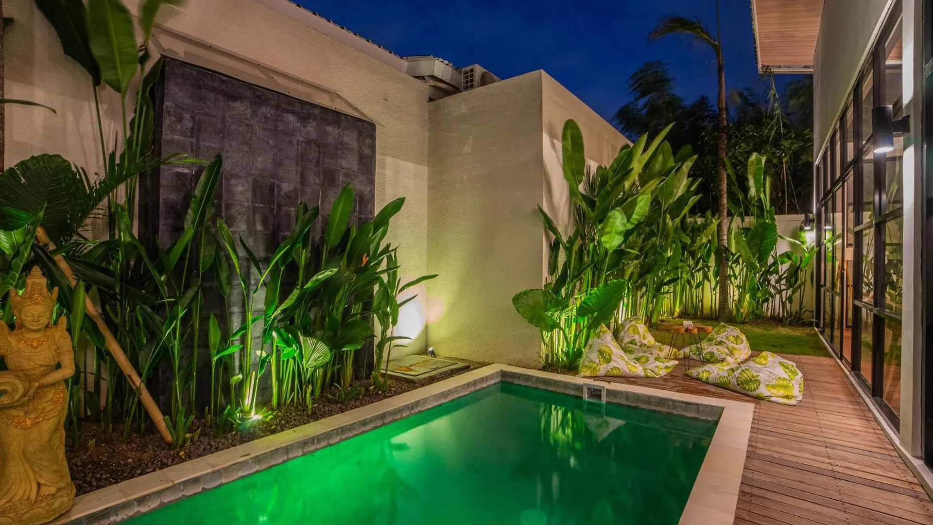 Kmana Villas Seminyak By Rh Management Seminyak (Bali)
