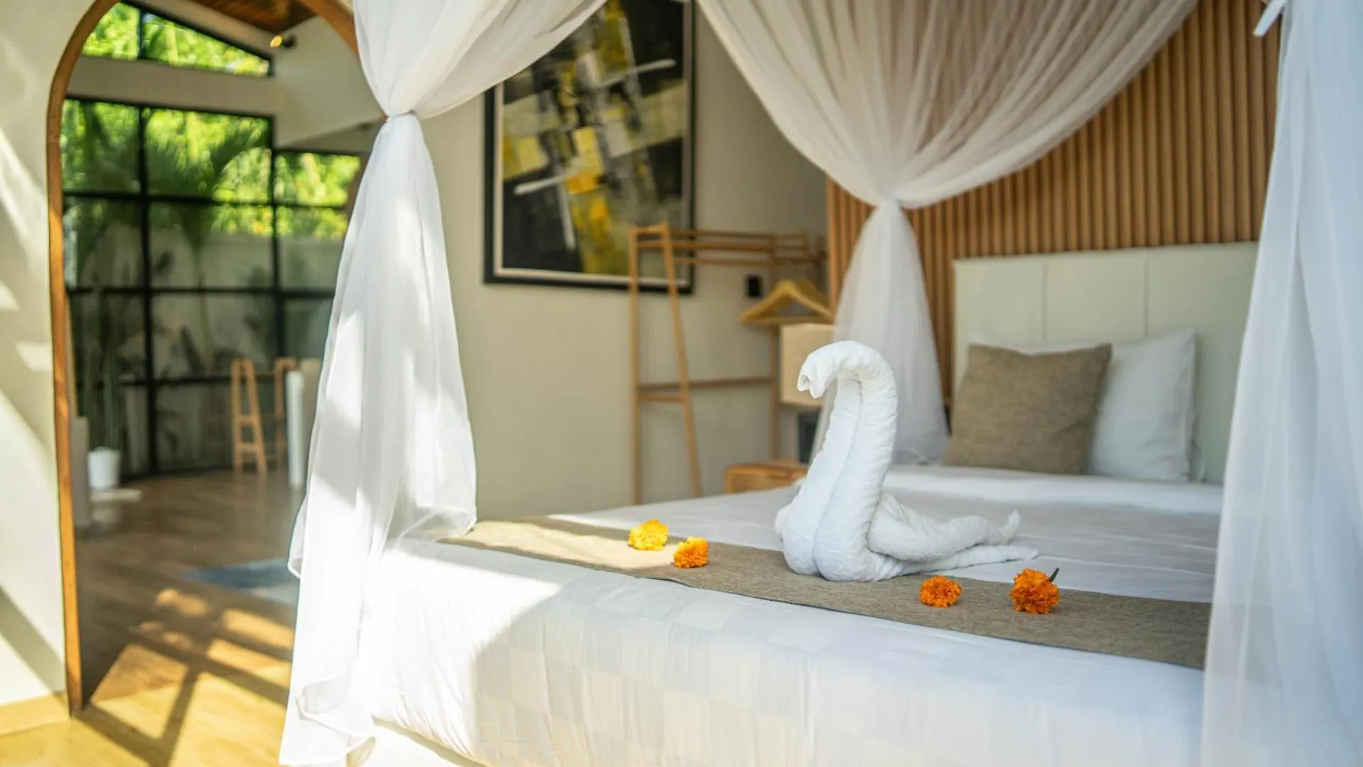 Kmana Villas Seminyak By Rh Management Indonesia