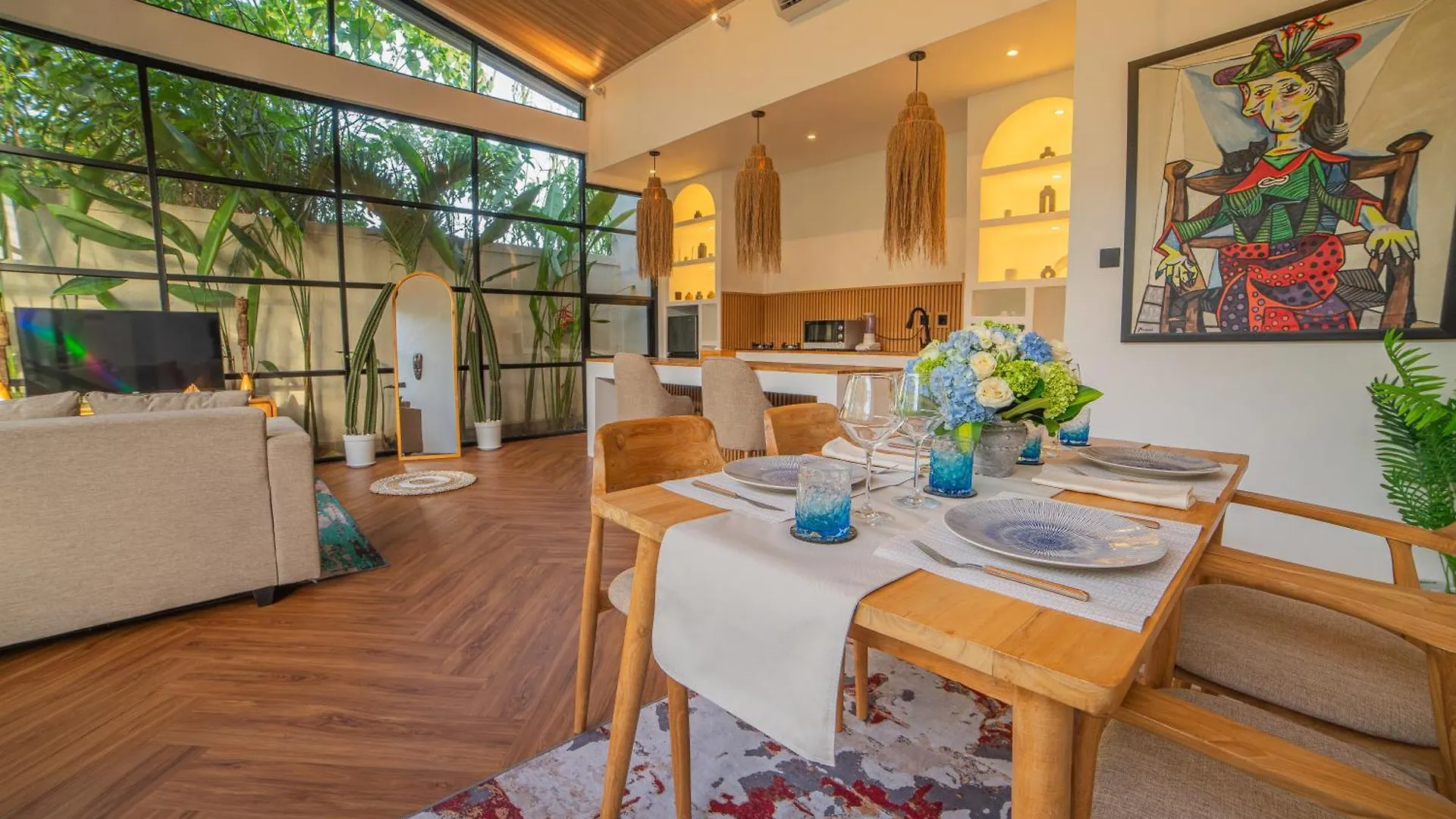 Kmana Villas Seminyak By Rh Management  Seminyak (Bali)